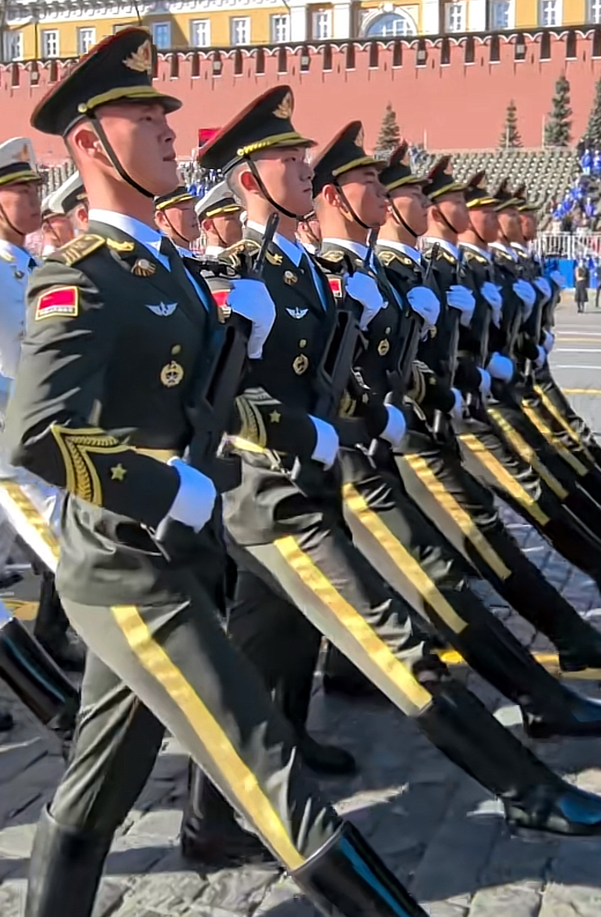 女子飒爽英姿 女子飒爽英姿