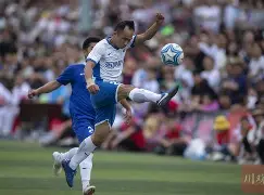 欧洲足球盛事火爆开战激情迸发展现球员风采的简单介绍